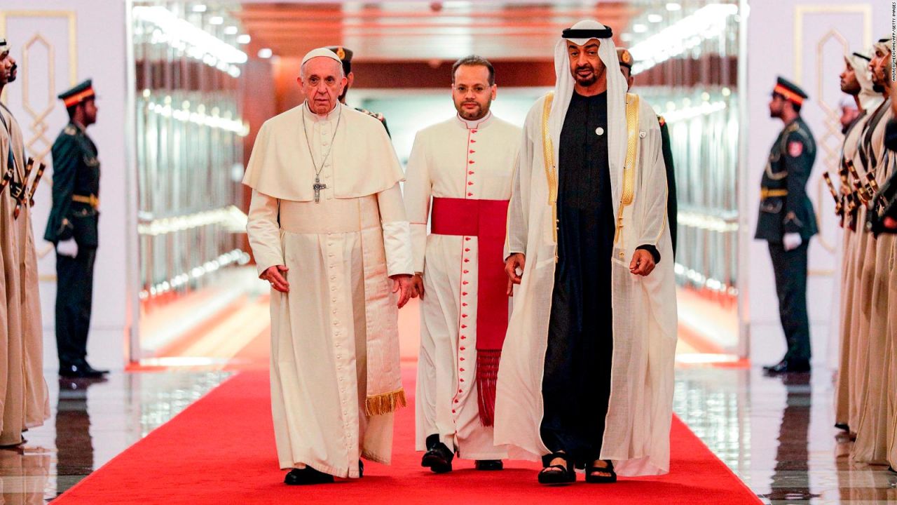 CNNE 612416 - el papa francisco visita abu dhabi