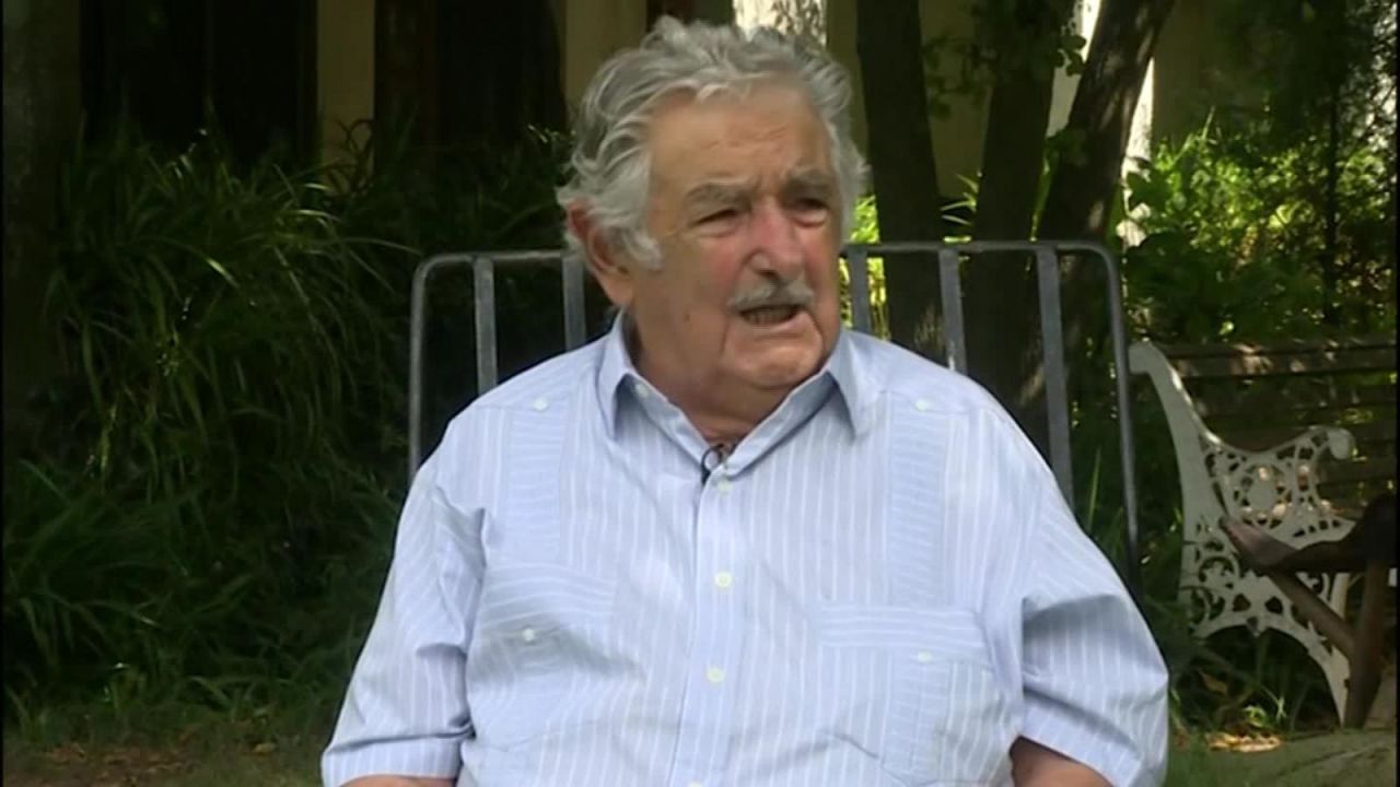 CNNE 613704 - jose mujica sobre venezuela- mi pequeno pais no es neutral