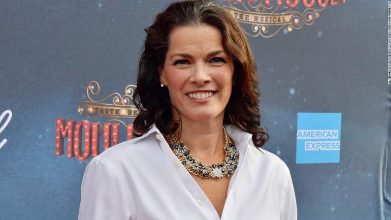 Atleta olímpica y participante de "Dancing With the Stars" Nancy Kerrigan. Fecha de nacimiento: 13 de octubre.