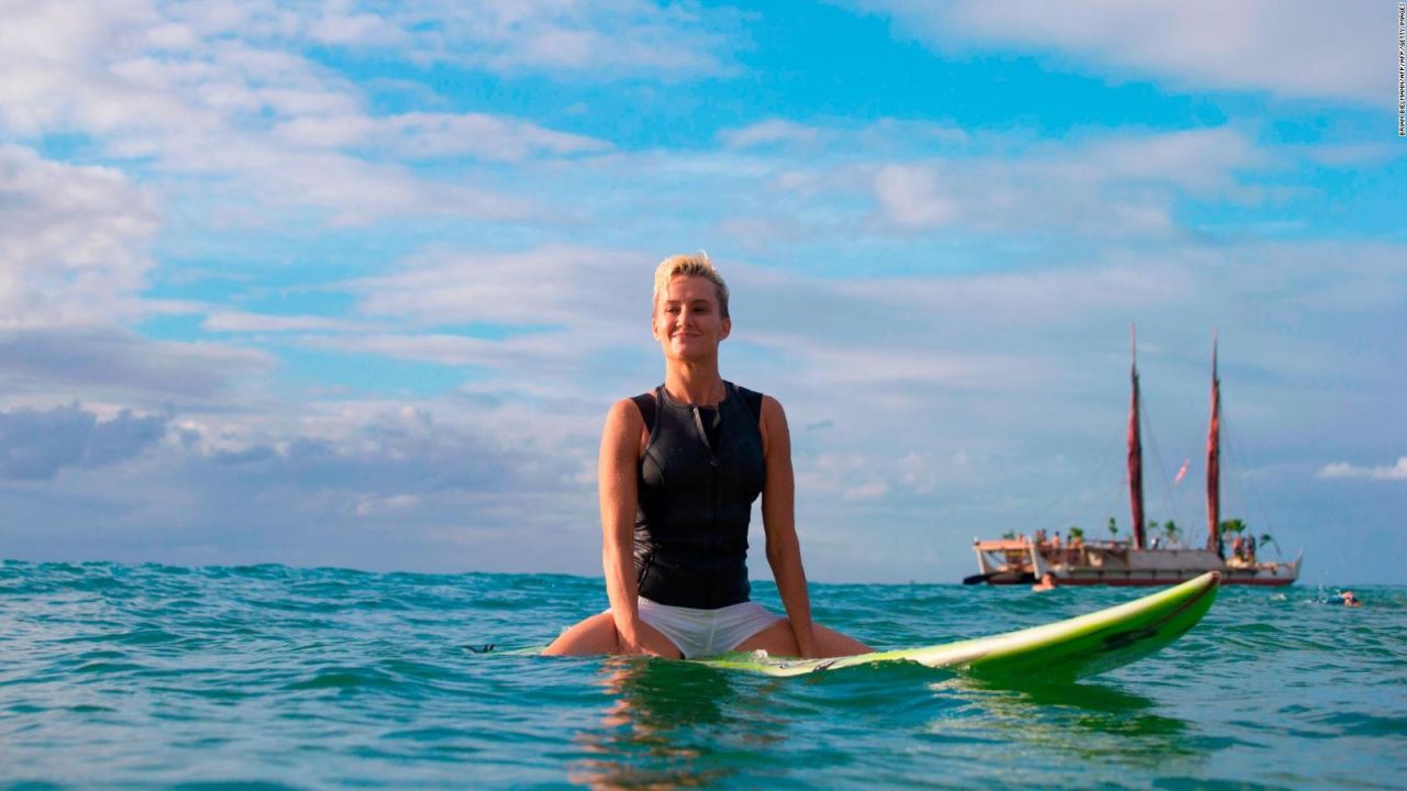 CNNE 615110 - ola igualitaria- la paridad del surf entre hombres y mujeres