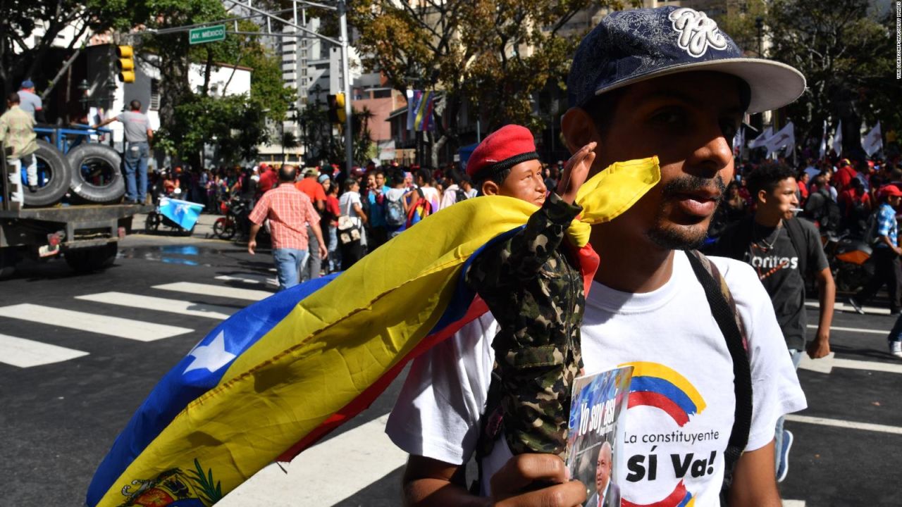 CNNE 615227 - jovenes del oficialismo- guaido pudo participar en una eleccion y no lo hizo