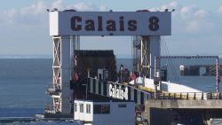 CNNE 616472 - ¿estara preparado el puerto de calais para el brexit?