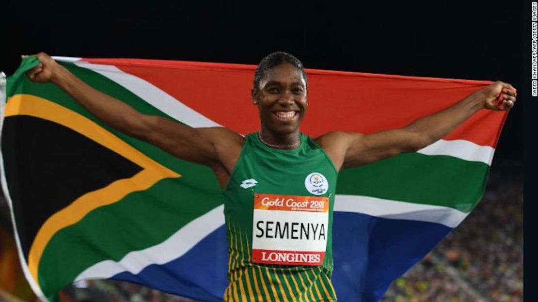 Caster Semenya celebró tras ganar la final de 800 metros durante los Juegos de la Commonwealth en 2018.