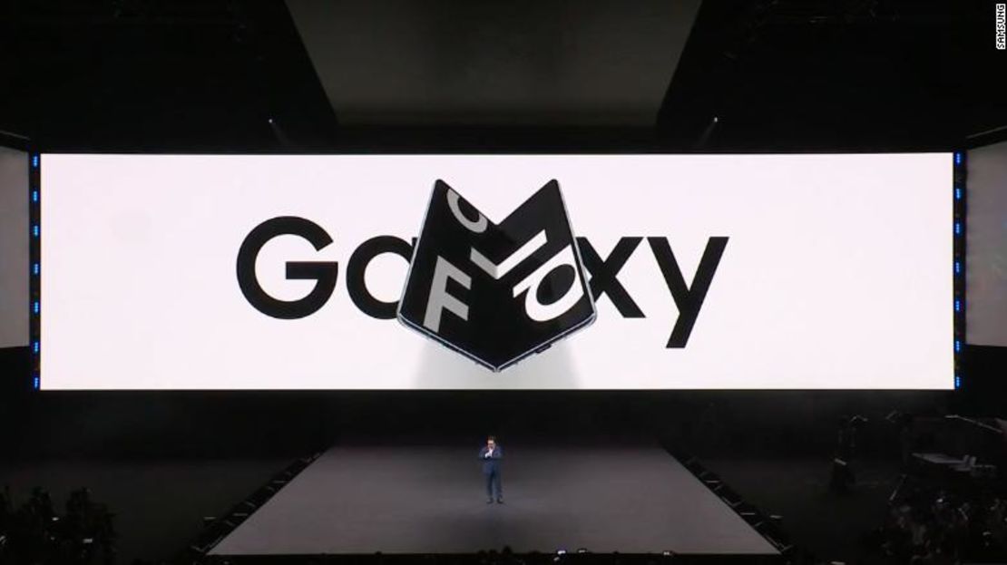 El Galaxy Fold se abre como una tablet.