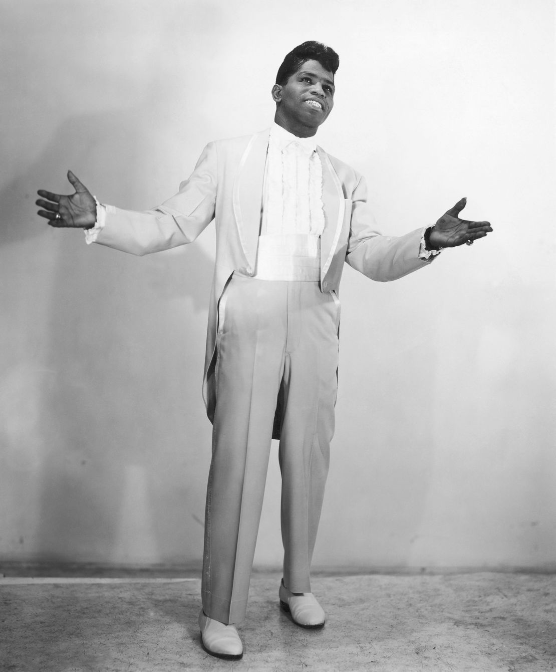 James Brown posa para un retrato de 1956 en Nueva York.