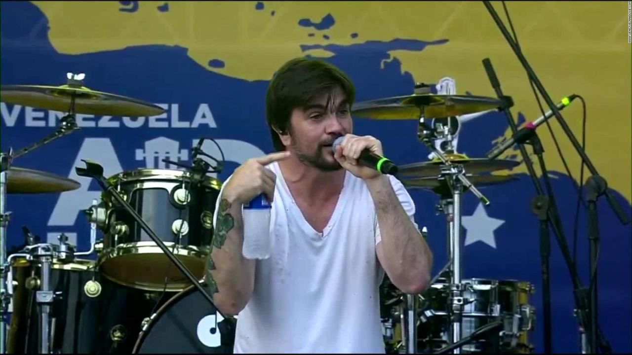 CNNE 618769 - juanes- "somos mas fuerte que ellos"