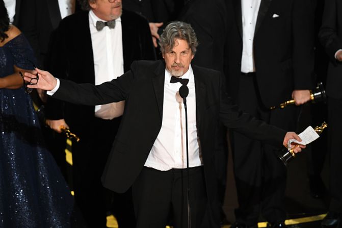 Peter Farrelly recibe el Oscar a mejor película por "Green Book" (Kevin Winter/Getty Images).