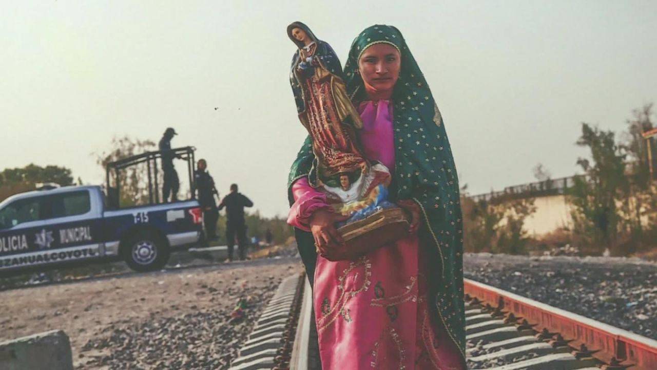 CNNE 621470 - mujeres fotoperiodistas exponen su mirada en ciudad de mexico