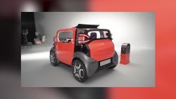 CNNE 622872 - citroen presenta mini auto electrico