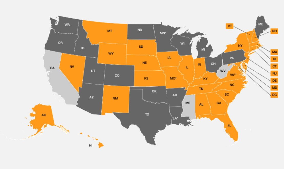 Estados con exenciones no médicas de inmunizaciones escolares. En amarillo: exenciones religiosas. En gris: exenciones por creencias personales.