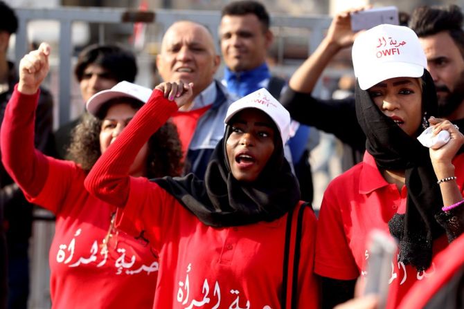 En Iraq, las mujeres también se unieron a las manifestaciones globales por el Día de la Mujer.