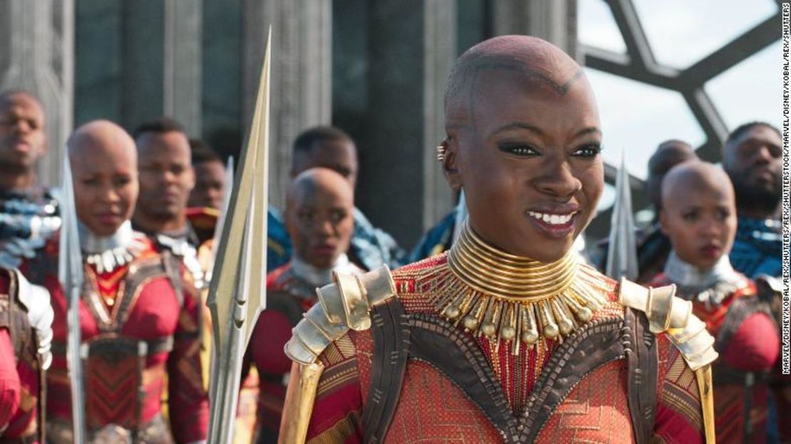 Danai Gurira protagoniza la exitosa película de Marvel "Black Panther".