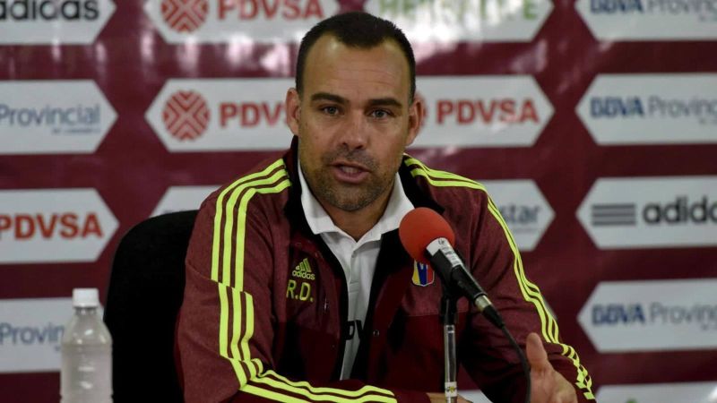 Por razones políticas, rafael dudamel pone su cargo a disposición | cnn