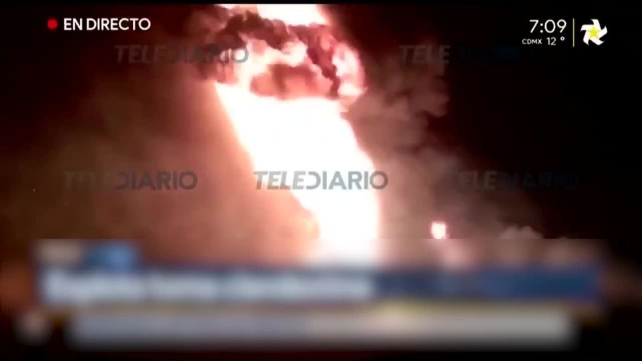 CNNE 630065 - explosion en una toma clandestina en mexico