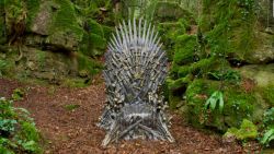 CNNE 630920 - "game of thrones" esconde seis de sus tronos