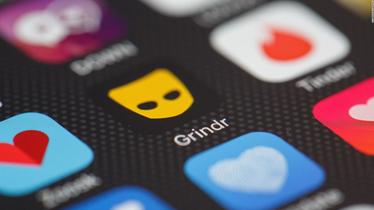 CNNE 630936 - #cifradeldia- con 27 millones de usuarios ¿es grindr una amenaza de seguridad nacional?