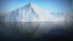 CNNE 630986 - un glaciar aumenta de tamano en groenlandia