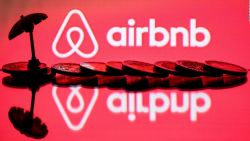 CNNE 631407 - #cifradeldia- 500 millones de usuarios registra airbnb