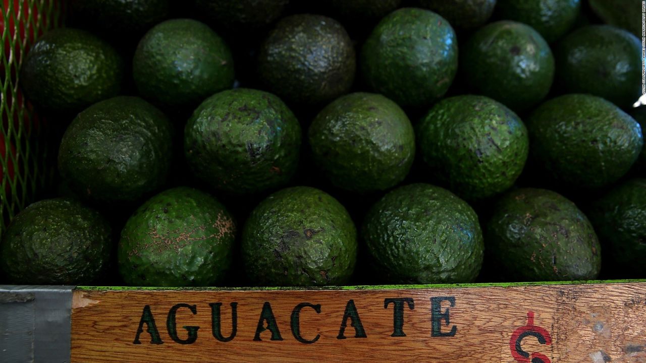 CNNE 633407 - a mas amenazas de trump, mas sube el precio del aguacate