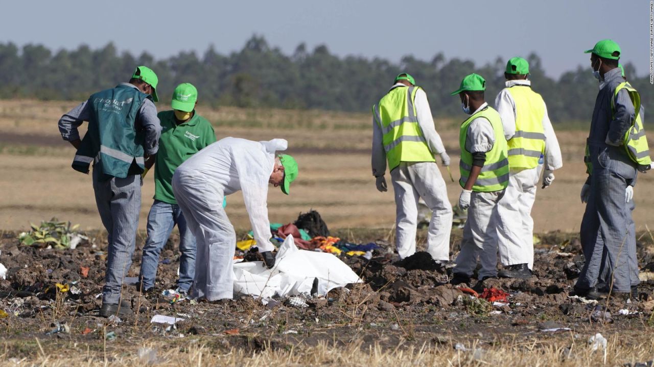 CNNE 633807 - pilotos de ethiopian airlines lucharon contra el sistema automatico de boeing