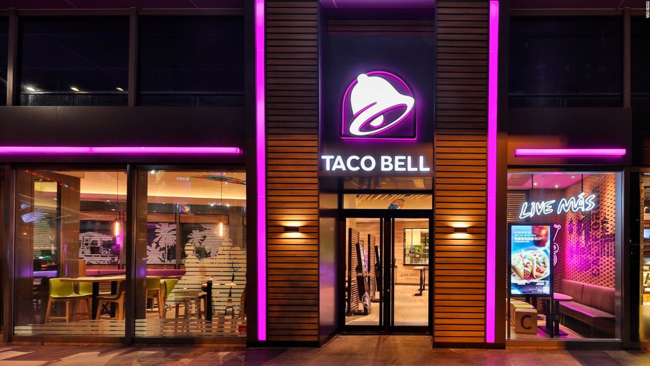 CNNE 633870 - taco bell reclutara personal con fiestas