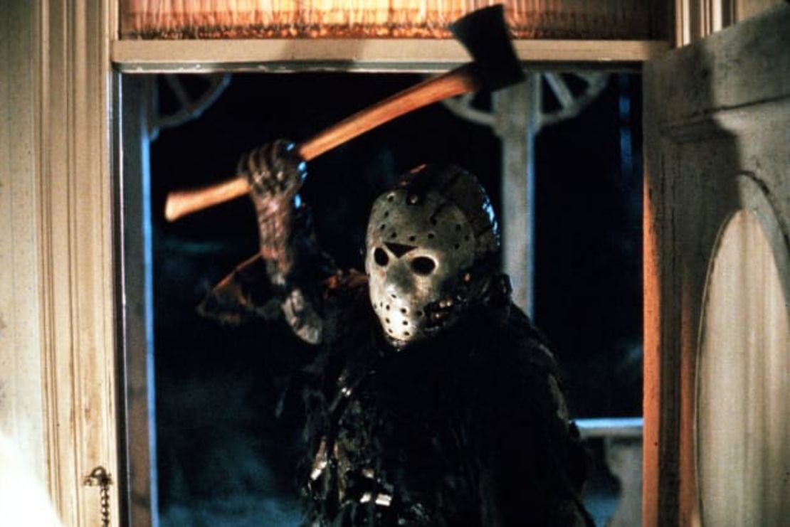 En la década de 1980, la superstición se hizo popular con el lanzamiento de la saga "Friday the 13th", protagonizada por el asesino con máscara de hockey Jason Voorhees. Crédito: Alamy