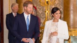 CNNE 635035 - no ha nacido el hijo de meghan markle y ya se habla de sus impuestos en ee-uu-