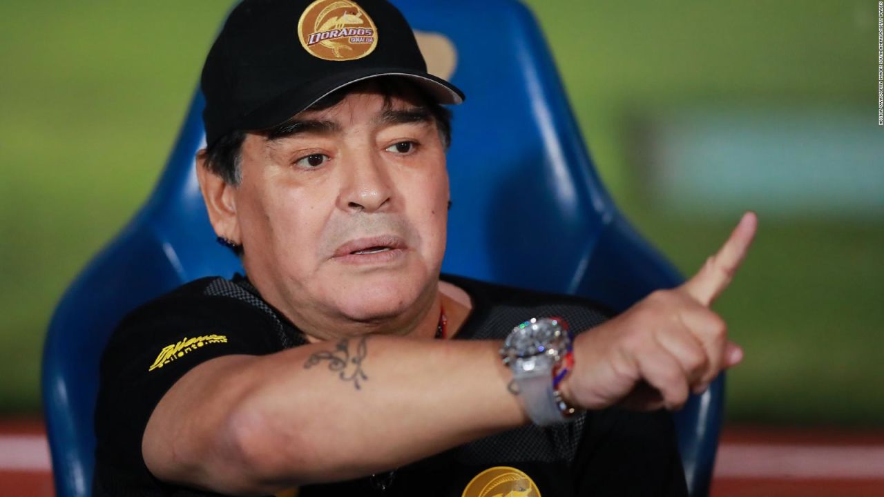 CNNE 635343 - maradona recibe multa por dedicar triunfo a mexico