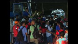 CNNE 635774 - nueva caravana de migrantes inicia su camino a estados unidos