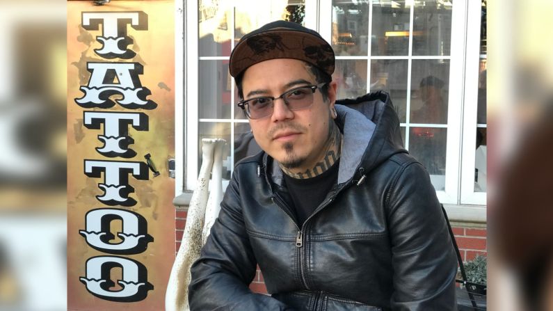 Yomico Moreno es un artista tatuador de Puerto Cabello, Venezuela que actualmente trabaja en Brooklyn, Nueva York.