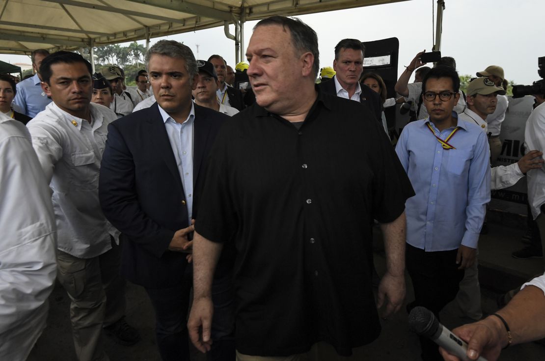 Mike Pompeo, secretario de Estado de Estados Unidos, acompañado de Iván Duque, presidente de Colombia, visita el puente internacional Simón Bolívar, en Cúcuta, Departamento del Norte del Santander, en la frontera colombiana con Venezuela. Pompeo, que se encuentra en una gira que incluyó, además de Colombia, Paraguay, Chile y Perú.