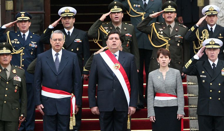 Alan García fue presidente de Perú en dos periodos: 2006-2011 y 1985-1990.