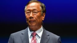 CNNE 639007 - #cifradeldia- forbes estima que terry gou tiene us$ 7-800 millones