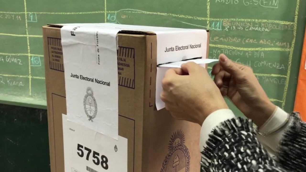 CNNE 639129 - ¿tiene la economia efecto en el voto?