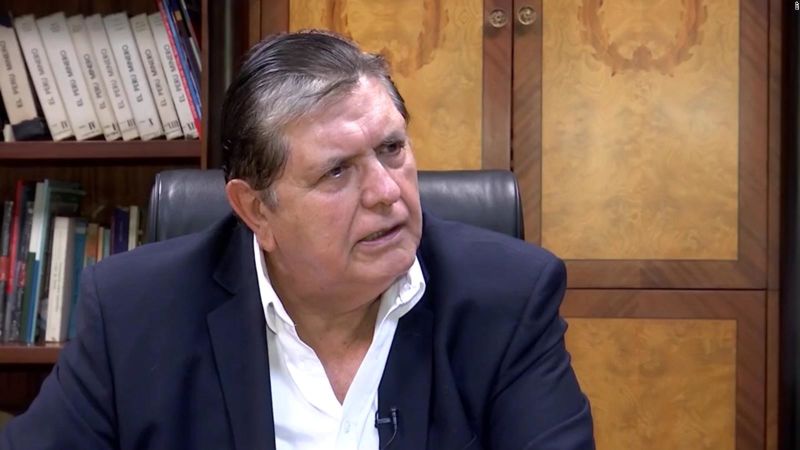 Abogado de alan garcía: 