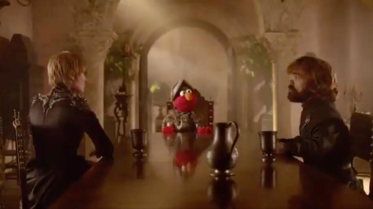 CNNE 639845 - elmo llega a la serie "game of thrones"