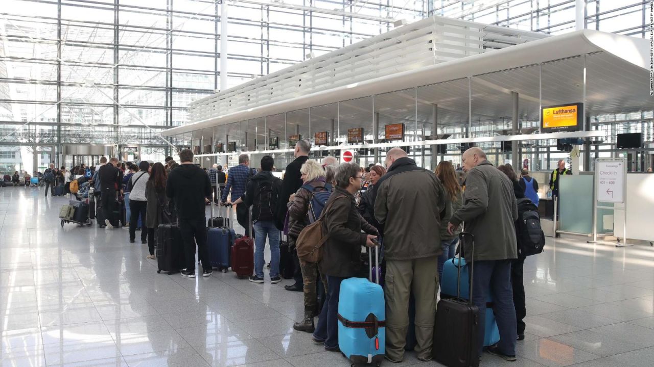 CNNE 642541 - aerolineas podrian pesar a sus pasajeros