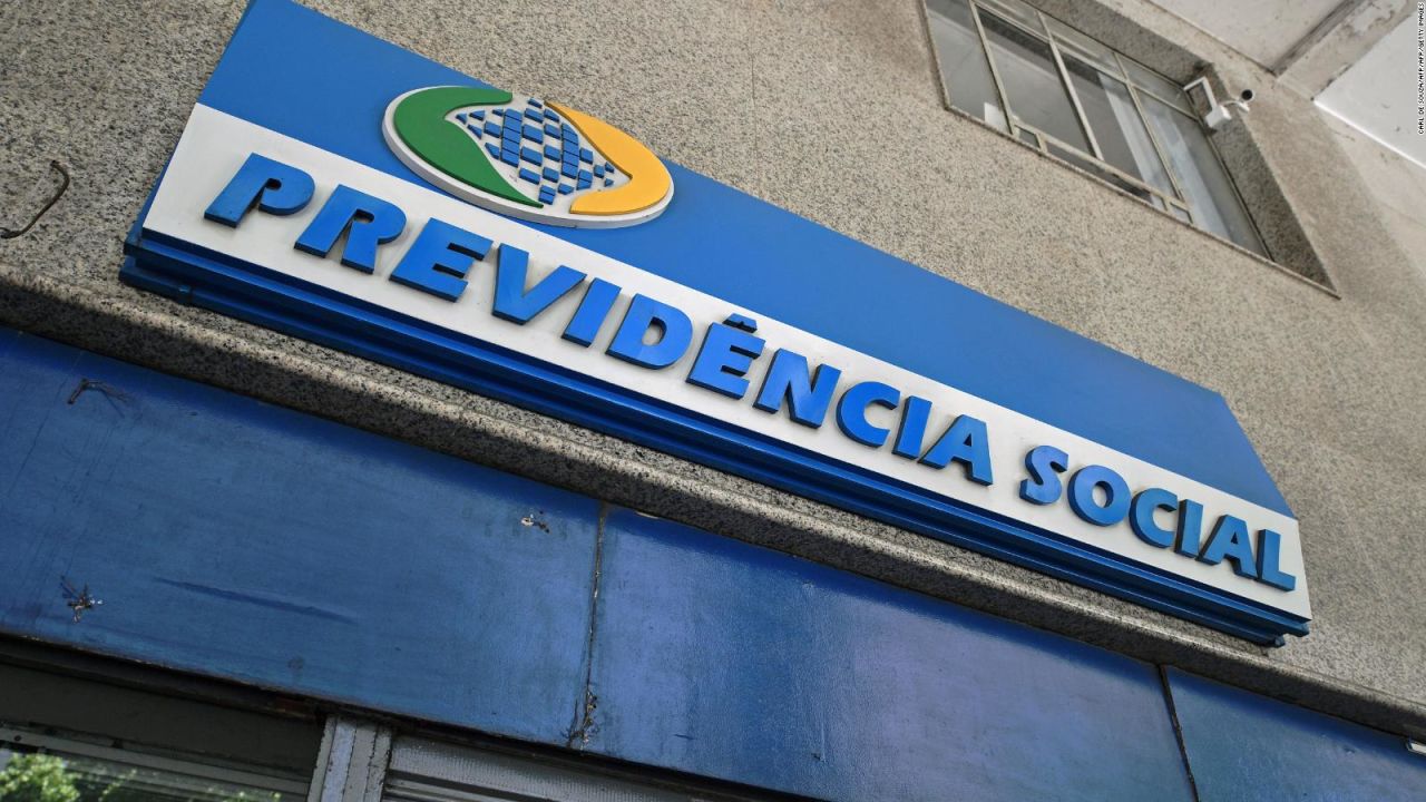 CNNE 642767 - brasil planea reformar sistema de pensiones- ¿escenarios y consecuencias?