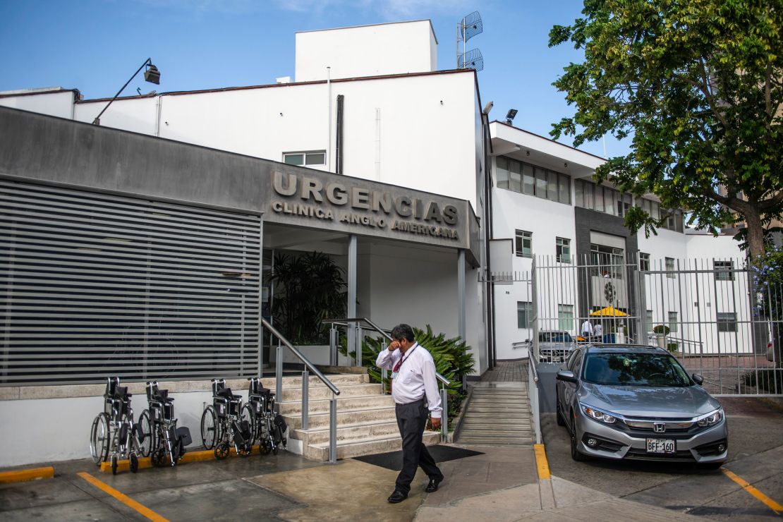 Frontis de la Clínica Angloamericana, en Lima, Perú, donde se encuentra internado PPK.