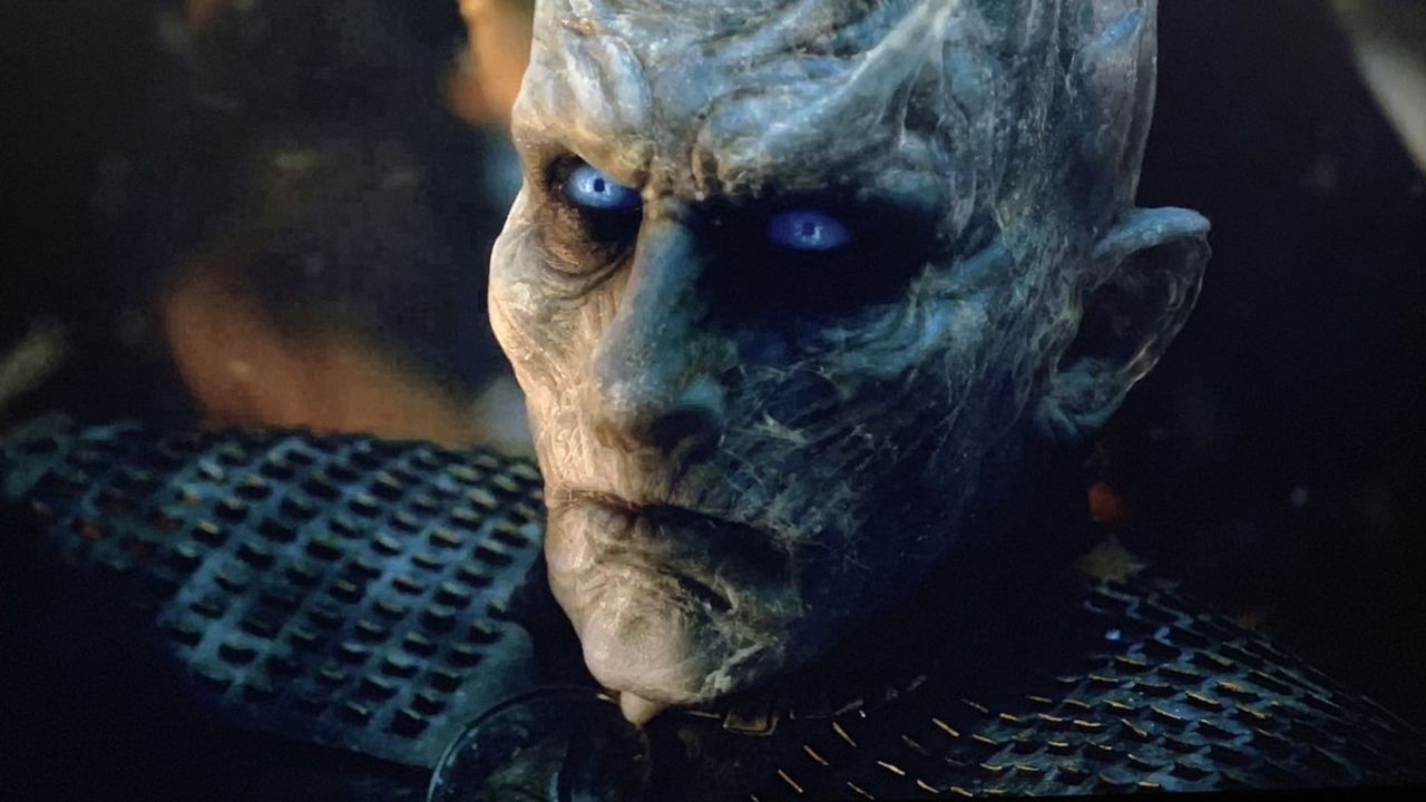 CNNE 643446 - night king