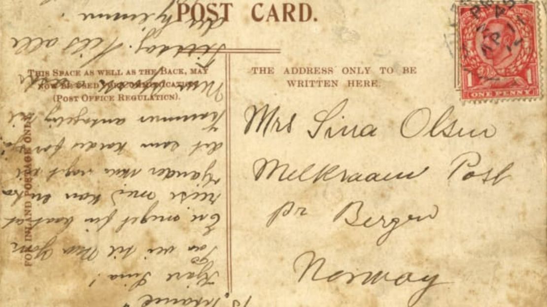 El remitente de la postal murió en el naufragio. Crédito: Cortesía Henry Aldridge & Son Ltd.