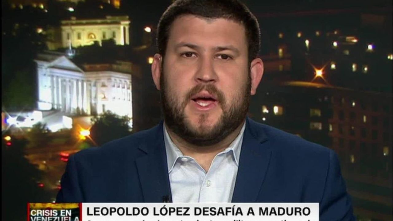 CNNE 645214 - ¿que papel debe jugar leopoldo lopez tras su liberacion?