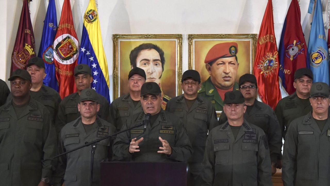 CNNE 645662 - ¿por que intentaron negociar con los militares mas cercanos a maduro?