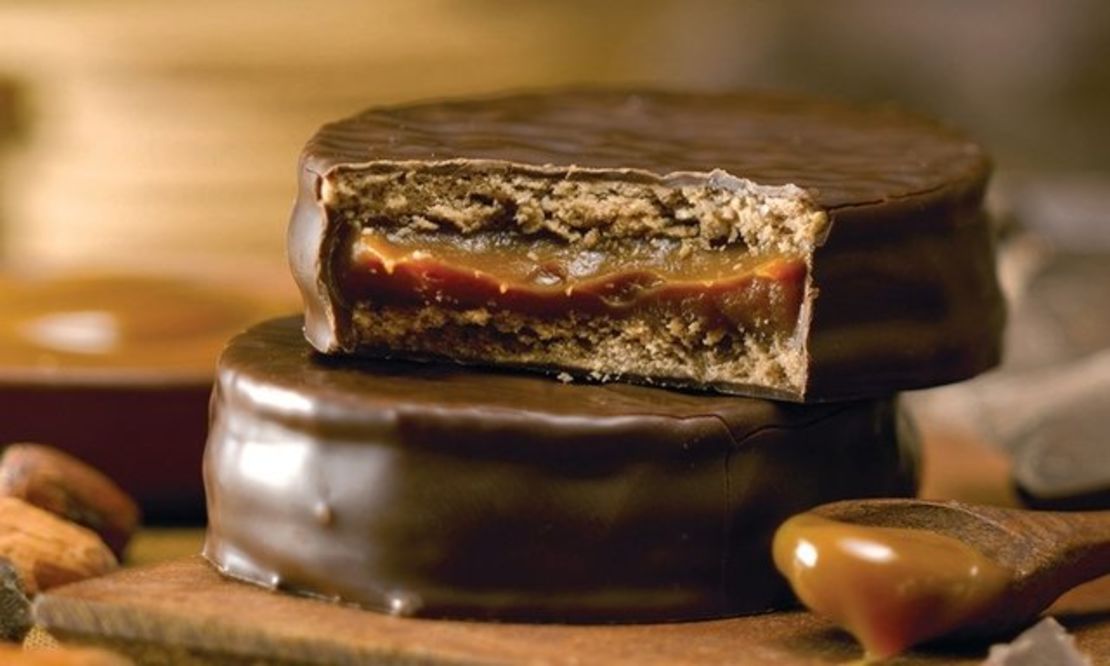 Alfajor con dulce de leche.