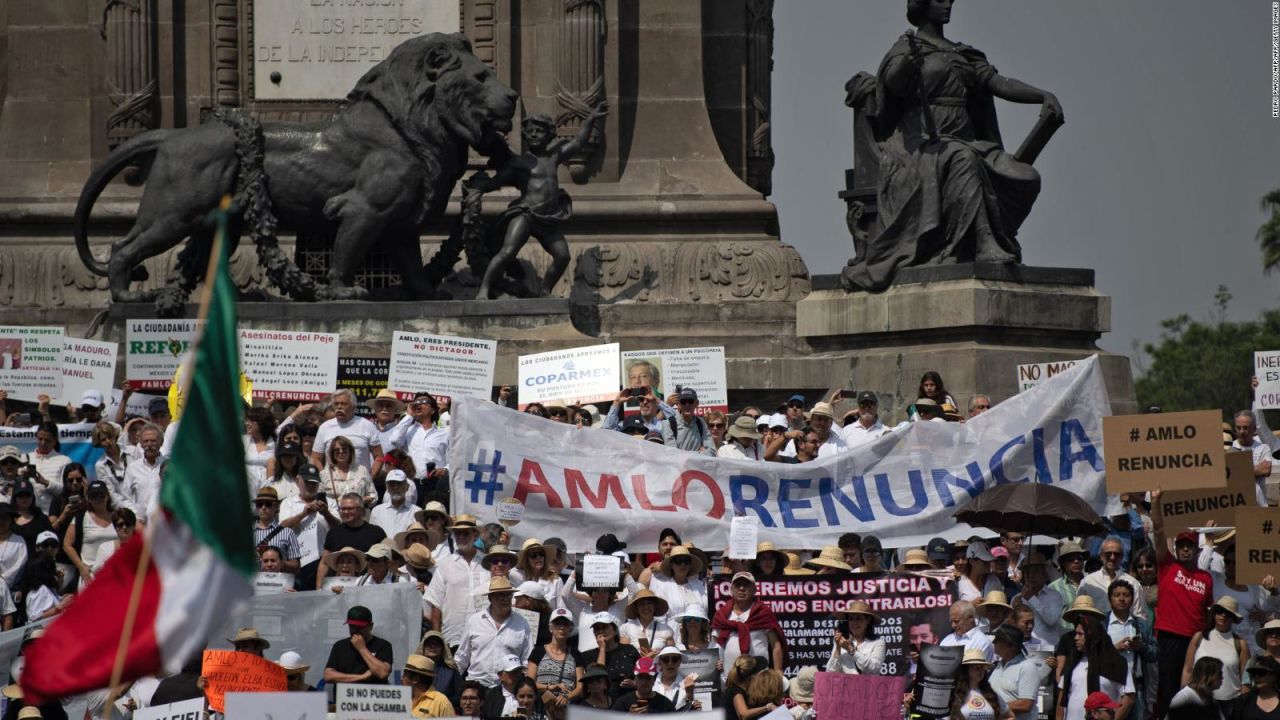 CNNE 646469 - lopez obrador felicita a quienes marcharon en su contra