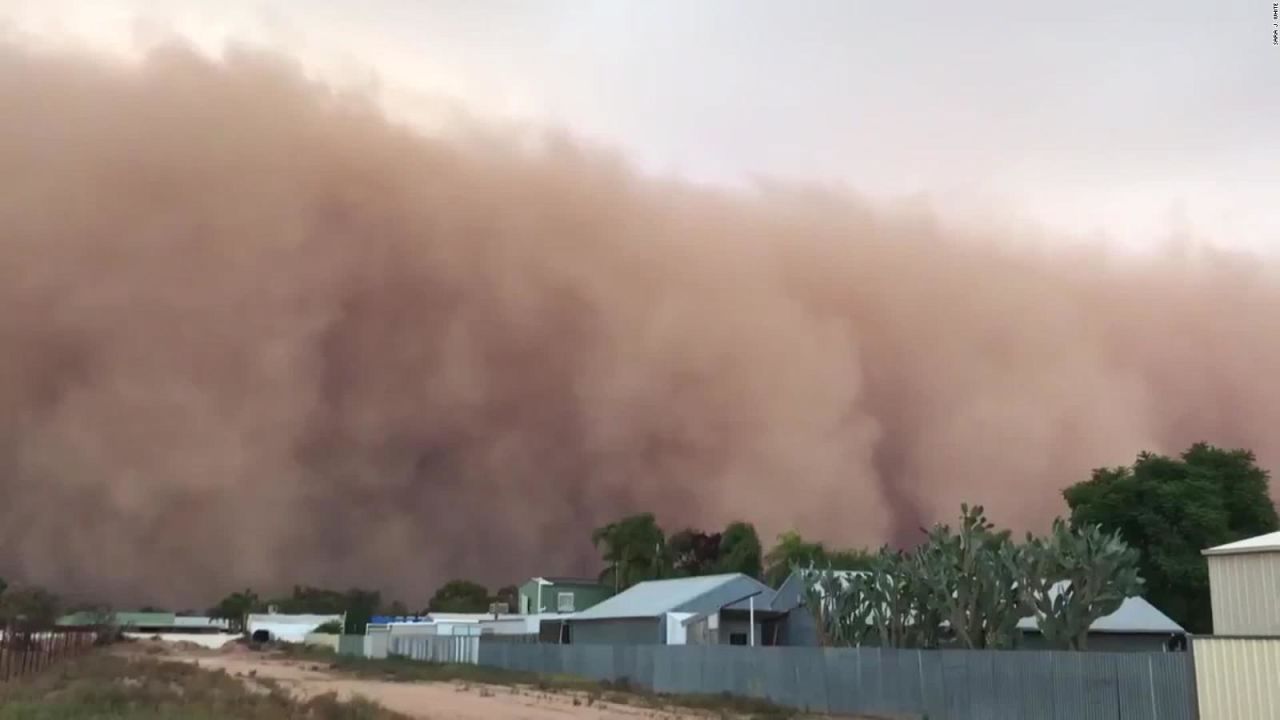 CNNE 646803 - tormenta de polvo oscurece australia