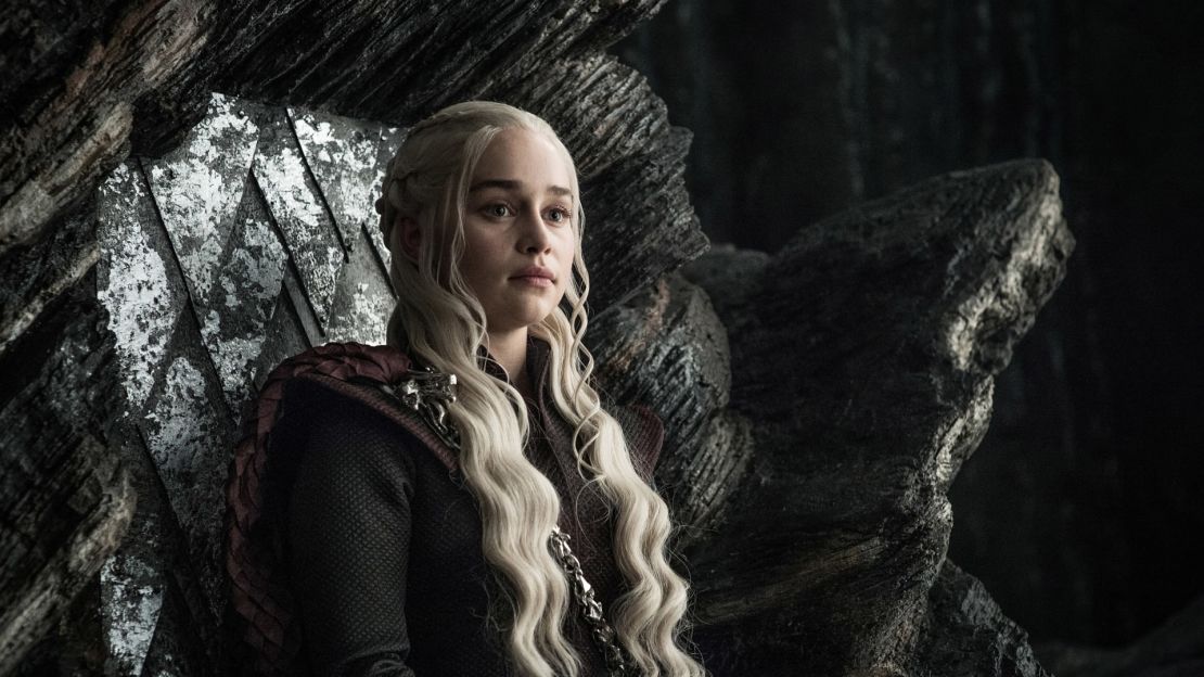 Emilia Clarke interpreta a Daenerys Targaryen en Game of Thrones.