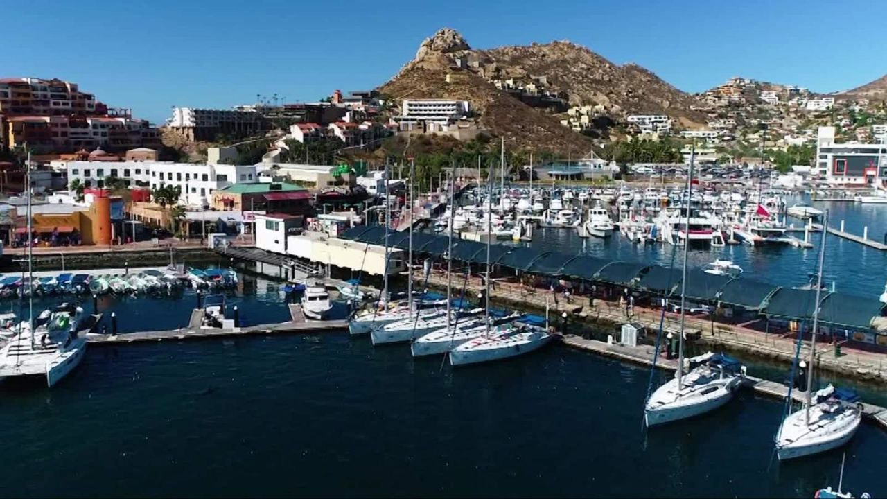 CNNE 647294 - para dar con el 'el arco' de los cabos, debes abordar un barco