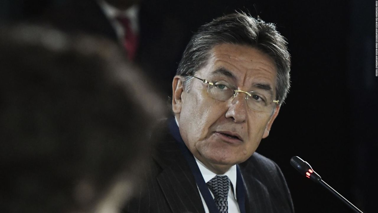 CNNE 649620 - renuncia el fiscal general de colombia