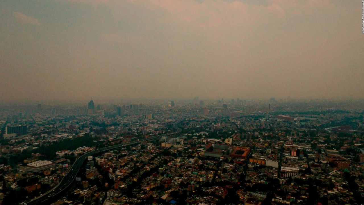 CNNE 649871 - asi afecta el aire contaminado a los capitalinos